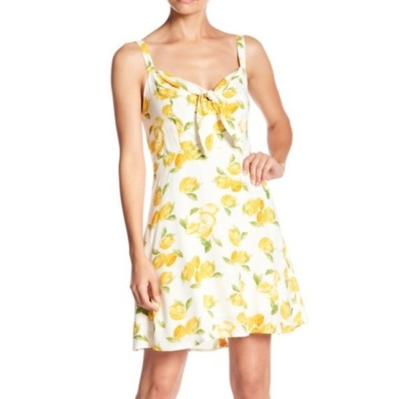 Socialite Dresses & Skirts - Socialite Lemon Summer Dress